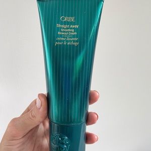 Oribe Straight Away smoothing blowout cream